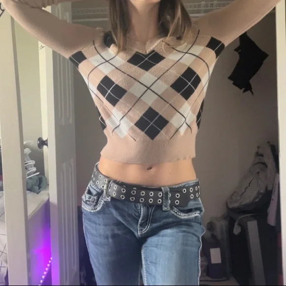 plaid polyester, long sleeve sweater - Picture 2 of 7